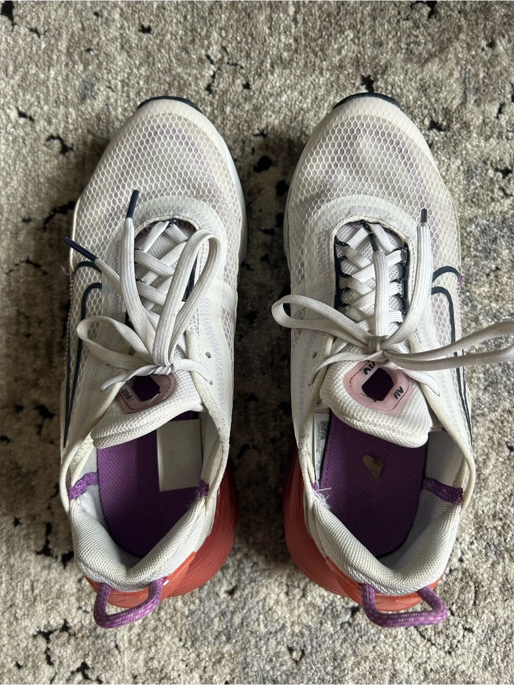 Nike Air Max 2090 Size 6Y